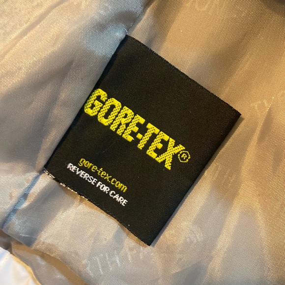 STAR WARS - THE CHILD PLUSH TOY 11” - Picture 7 of 9